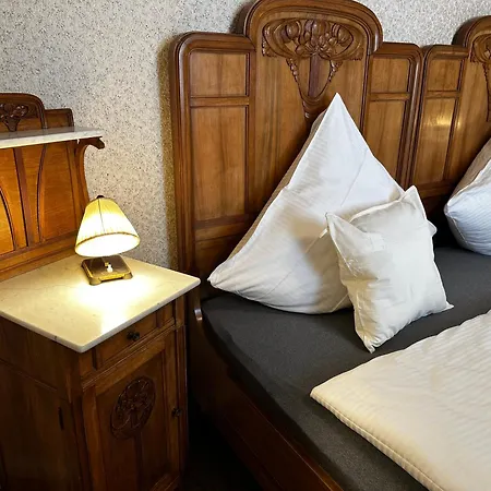 Haus Der Weine Daire *