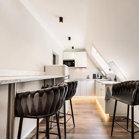 Haus Der Weine *
